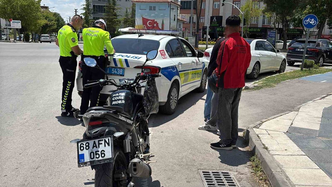 Aksaray'da sigortasız motosiklet sürücüsüne 85 bin lira ceza