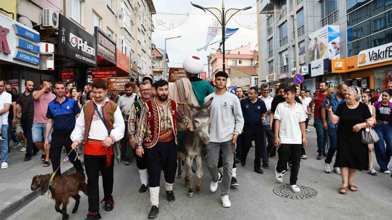 Akşehir Nasreddin Hoca şenliği’nde 'kayyum'lu başlangıç