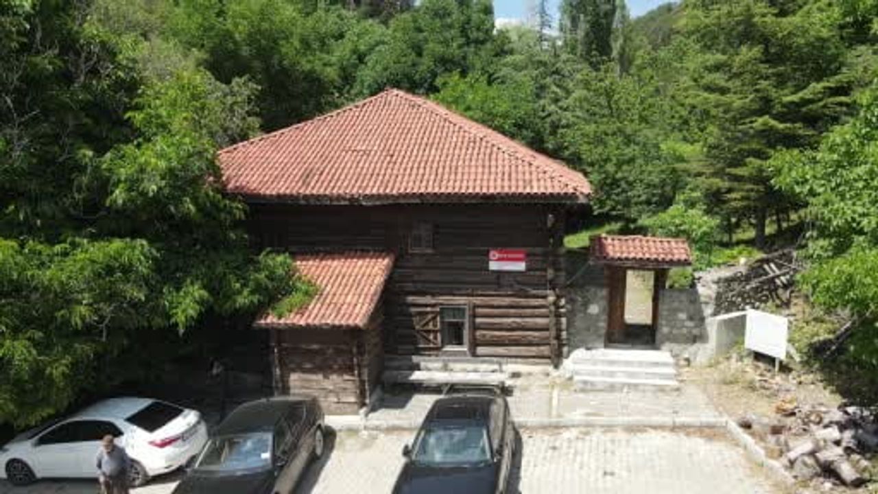 Akşemseddin camii restorasyonu: ecdadın mirası ayağa kaldırılıyor