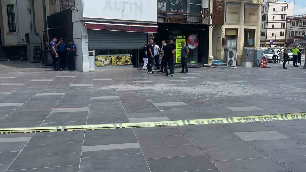 Alacak verecek meselesinde silahla vurulan kuyumcu hayatını kaybetti