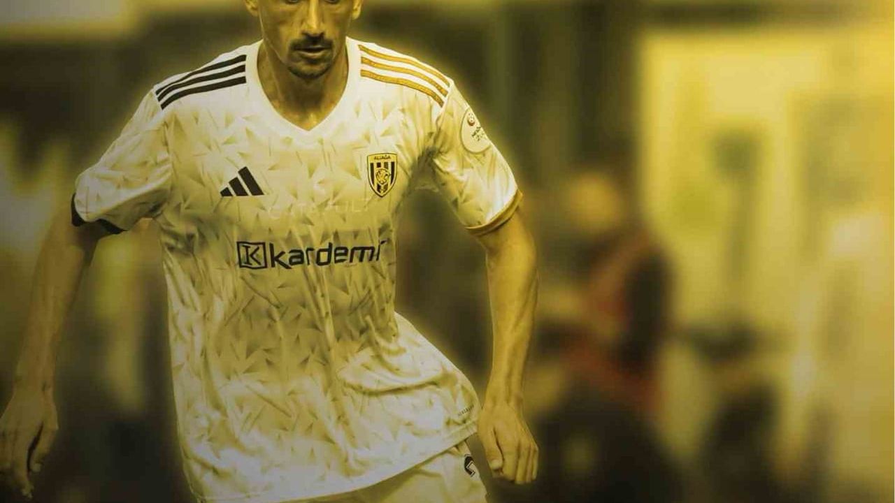 Aliağa FK kadrosunu yeniliyor: Sercan imza attı, Oktay ayrıldı