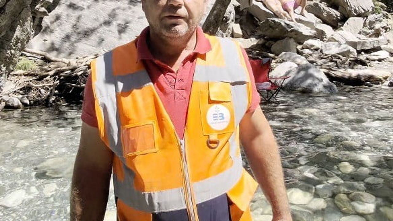 Altınoluk'ta kanyona yayılan yangın önlemleri artırdı