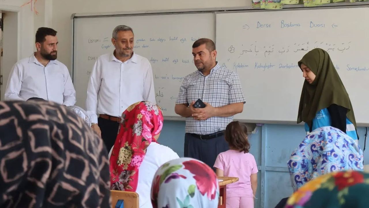 Altınözü'nde çocuklardan Kur'an kursuna yoğun ilgi