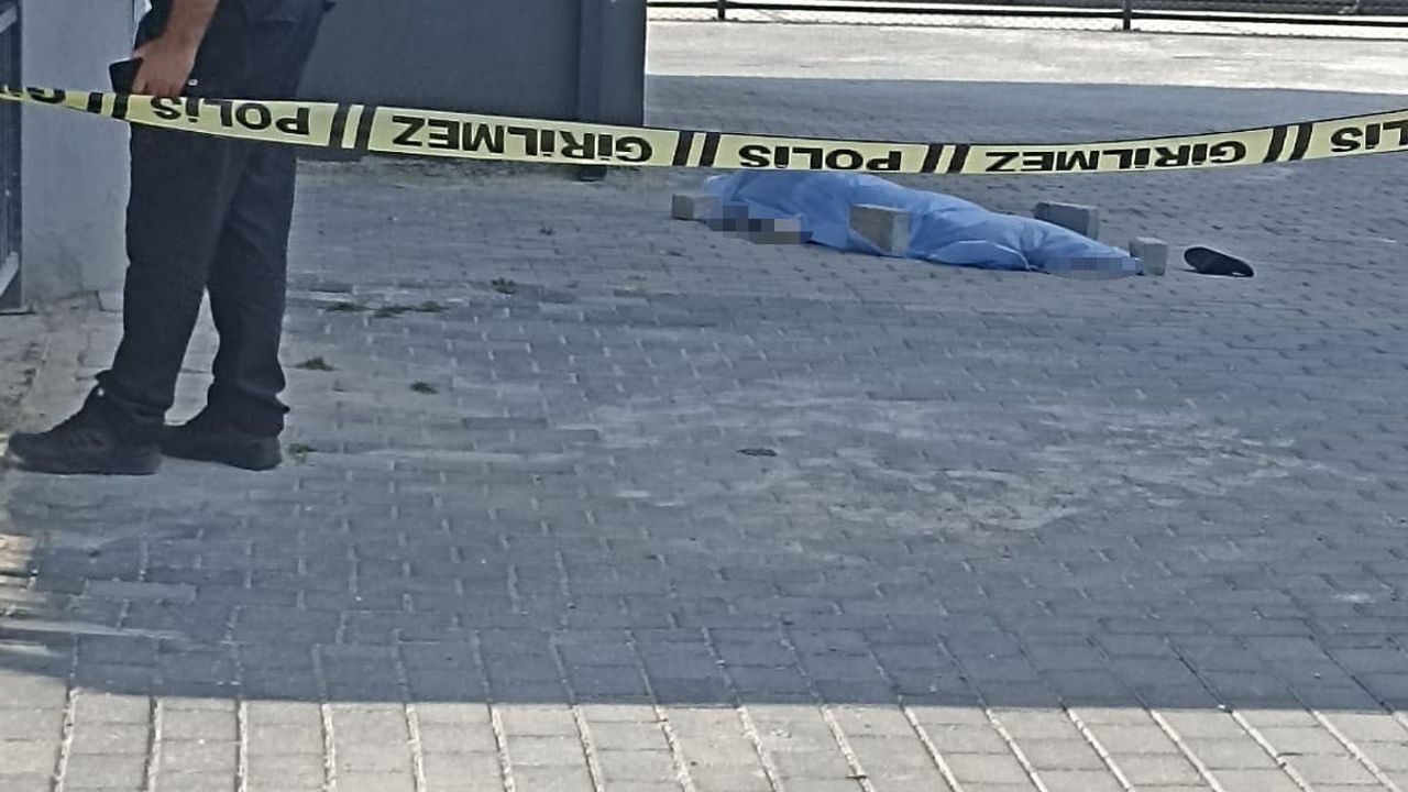 Alzaymır hastası kadın 5. kattan düşerek hayatını kaybetti