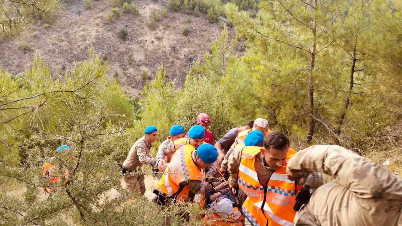 Alzaymır hastası kayıp kadın dere yatağında bulundu