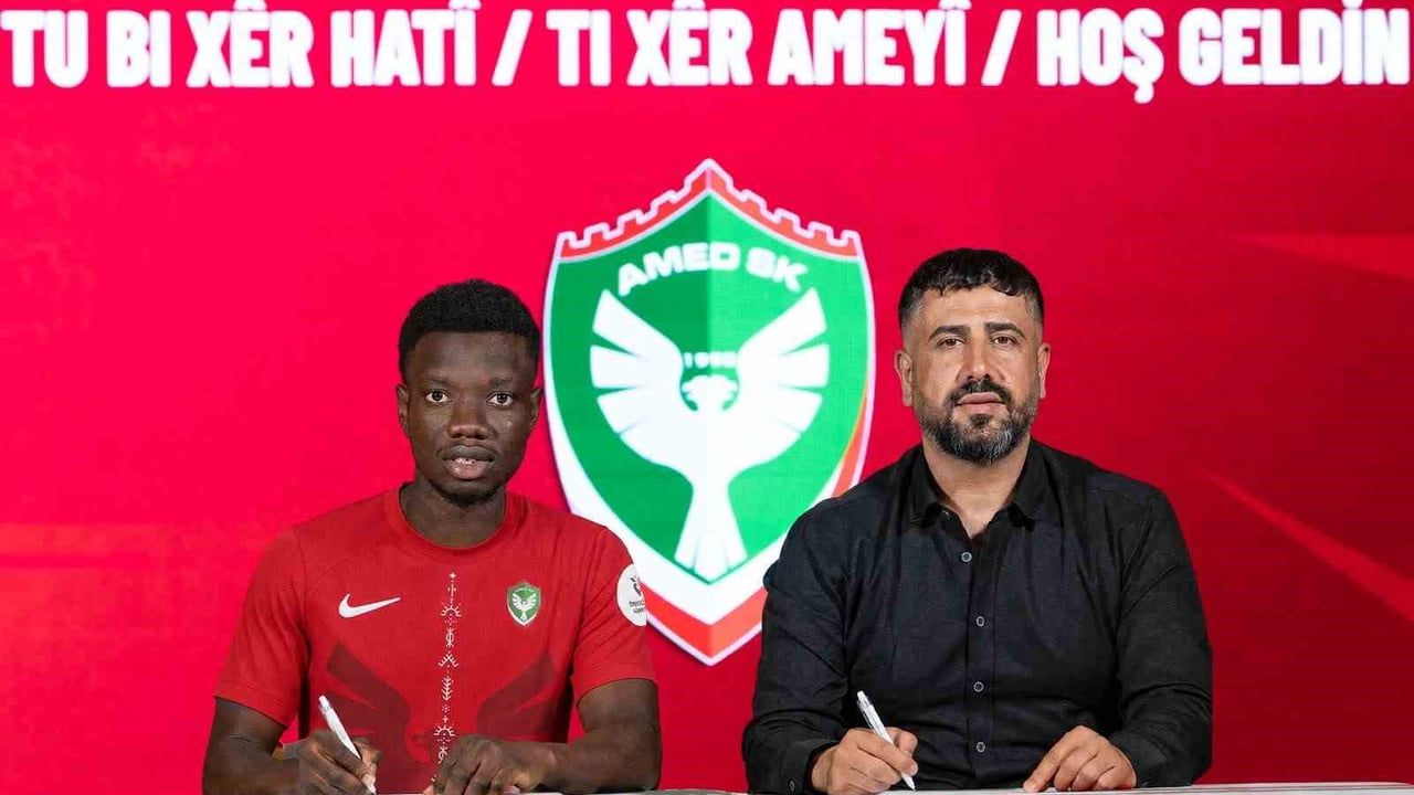 Amed Sportif Faaliyetler Amadou Cisse ile 3 yıllık sözleşme imzaladı