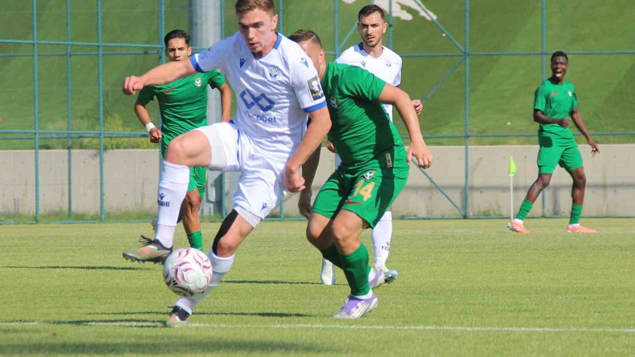 Amed Sportif Faaliyetler hazırlık maçında FC Dinamo Batumi'ye 2-0 mağlup