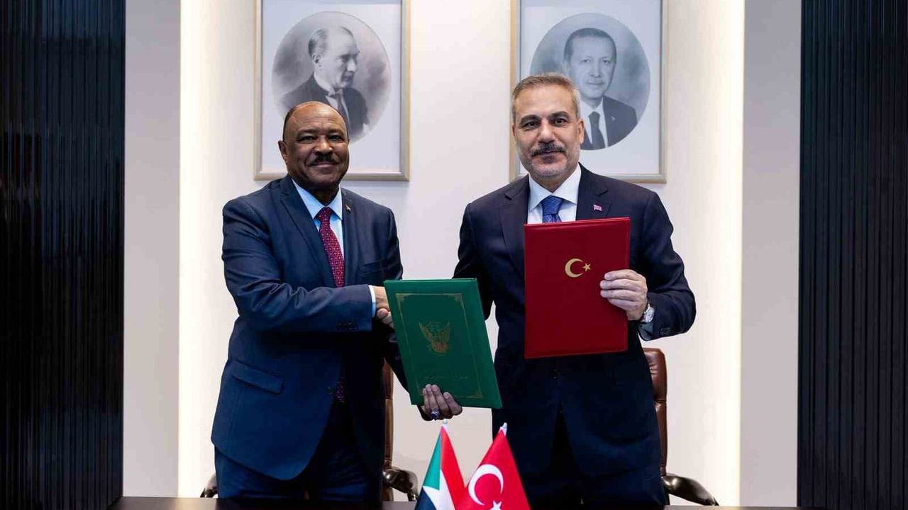 Ankara'da diplomasi eğitimine yönelik yeni işbirliği anlaşması