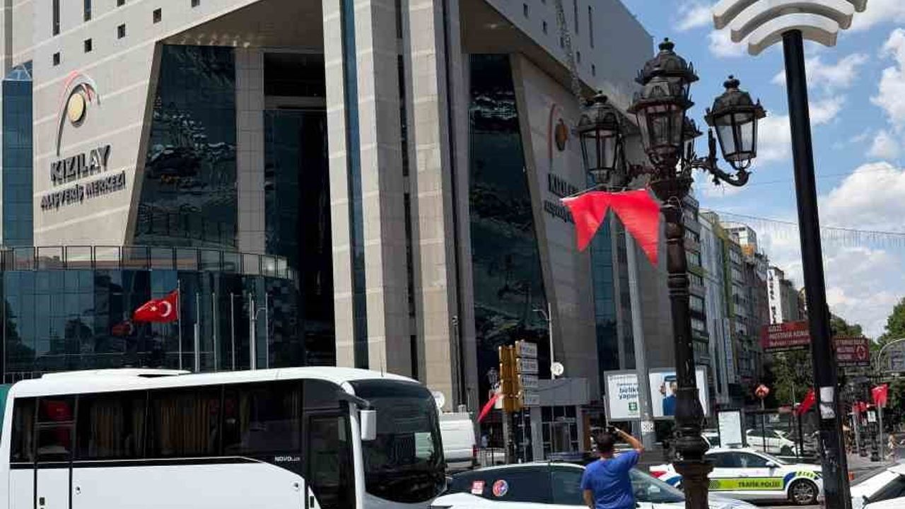 Ankara'da NATO zirvesi nedeniyle güvenlik önlemleri artırıldı