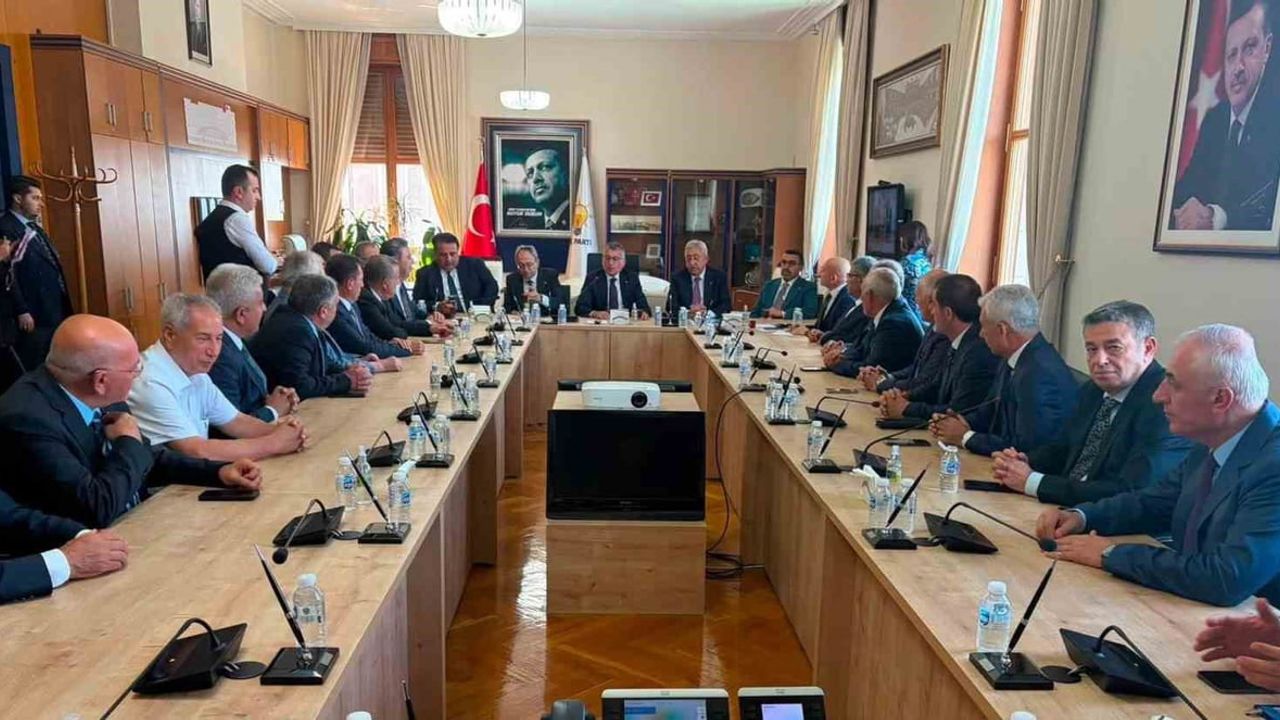 Ankara temaslarında esnafın talepleri meclise taşındı