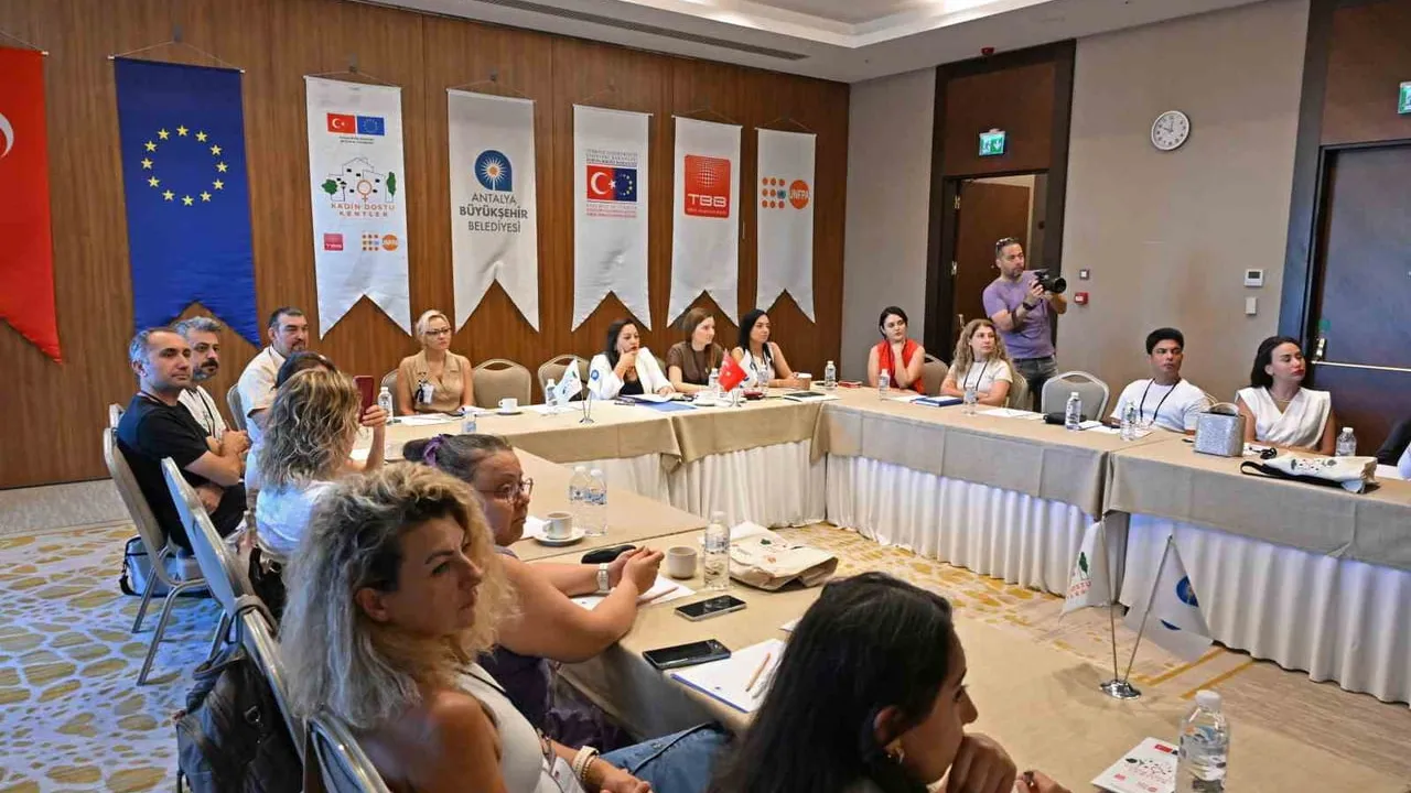 Antalya, kadın dostu kent vizyonunu güçlendiriyor