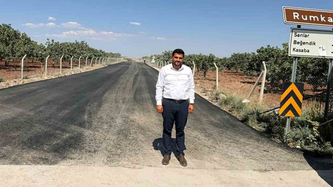 Araban’daki 13 kilometrelik Elif Mahallesi-Rumkale yolu sıcak asfaltla yenilendi