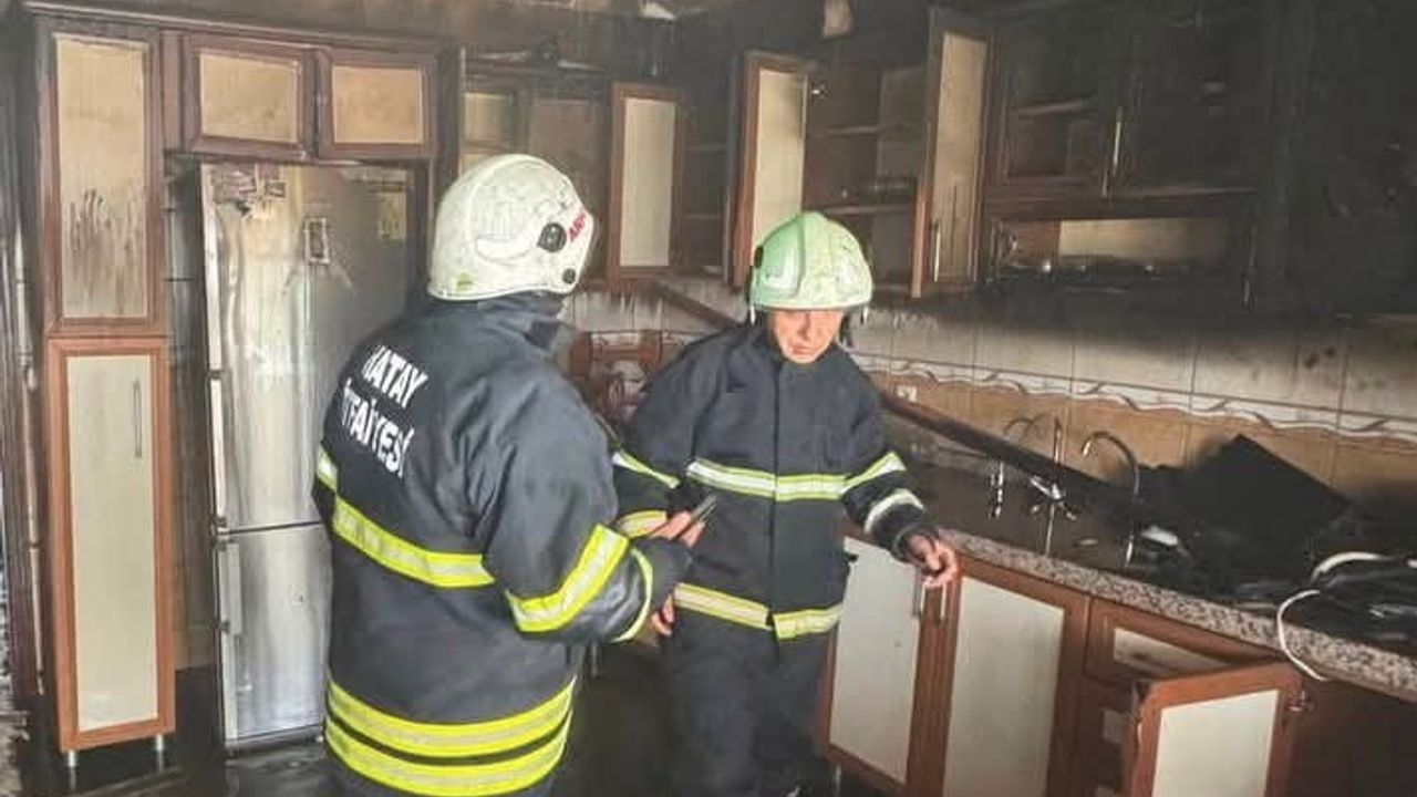 Arsuz’da Gözcüler Mahallesi'nde ev yangını kontrol altına alındı