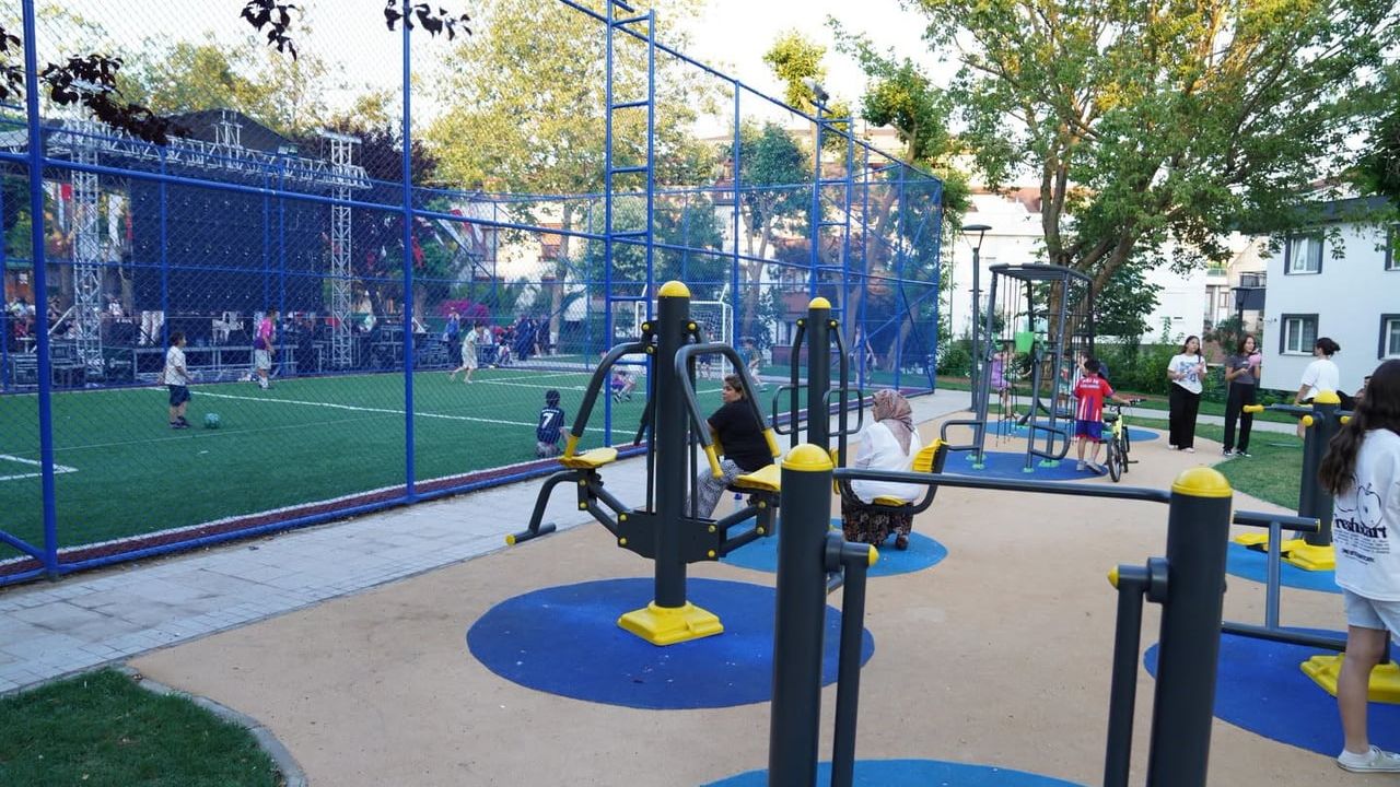 Ataşehir'de 30 parkın açılışı yapıldı