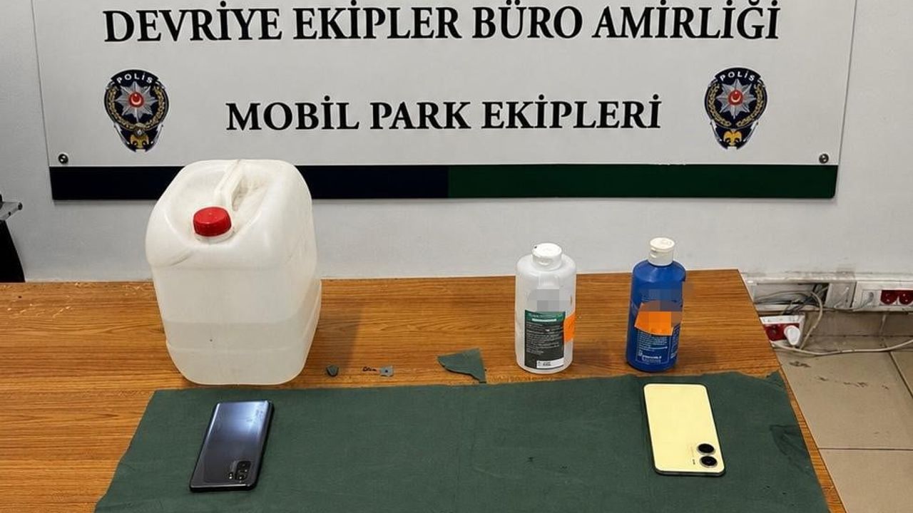 Avcılar'da tırabzan hırsızlığı şüphelilerinin saklandığı adreste uyuşturucu bulundu