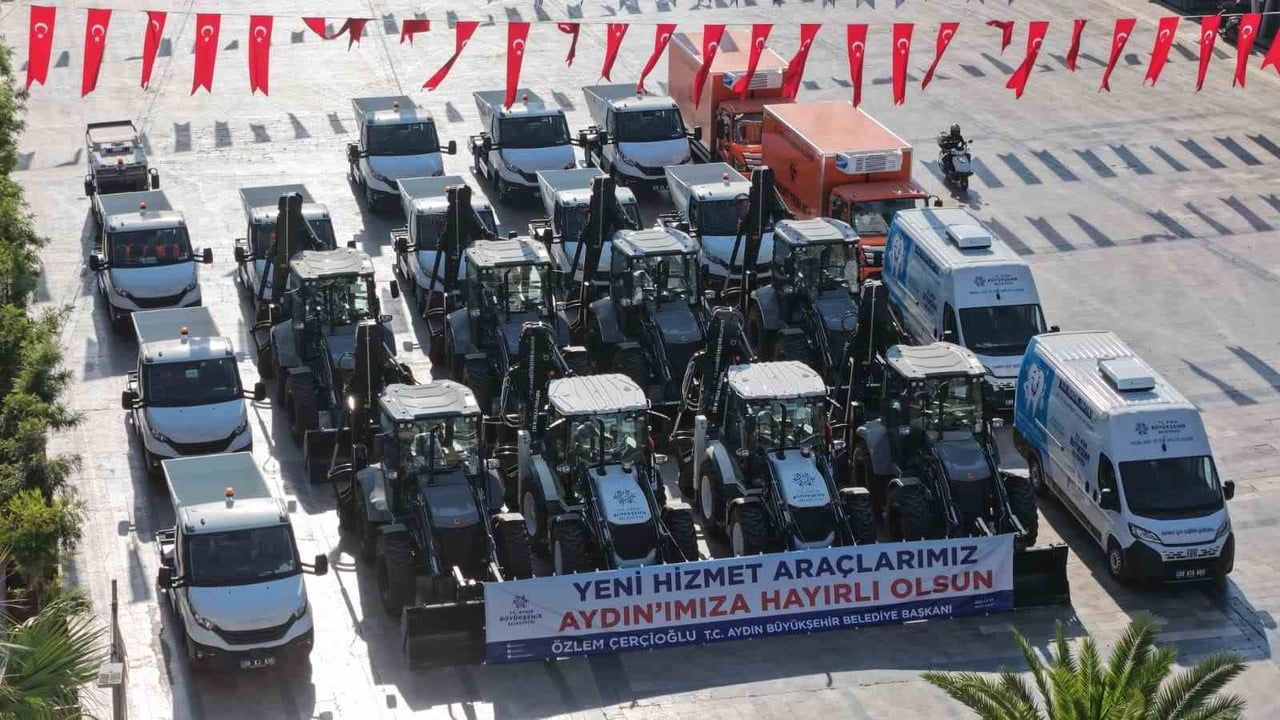 Aydın büyükşehir belediyesi filosuna 22 yeni araç takviyesi