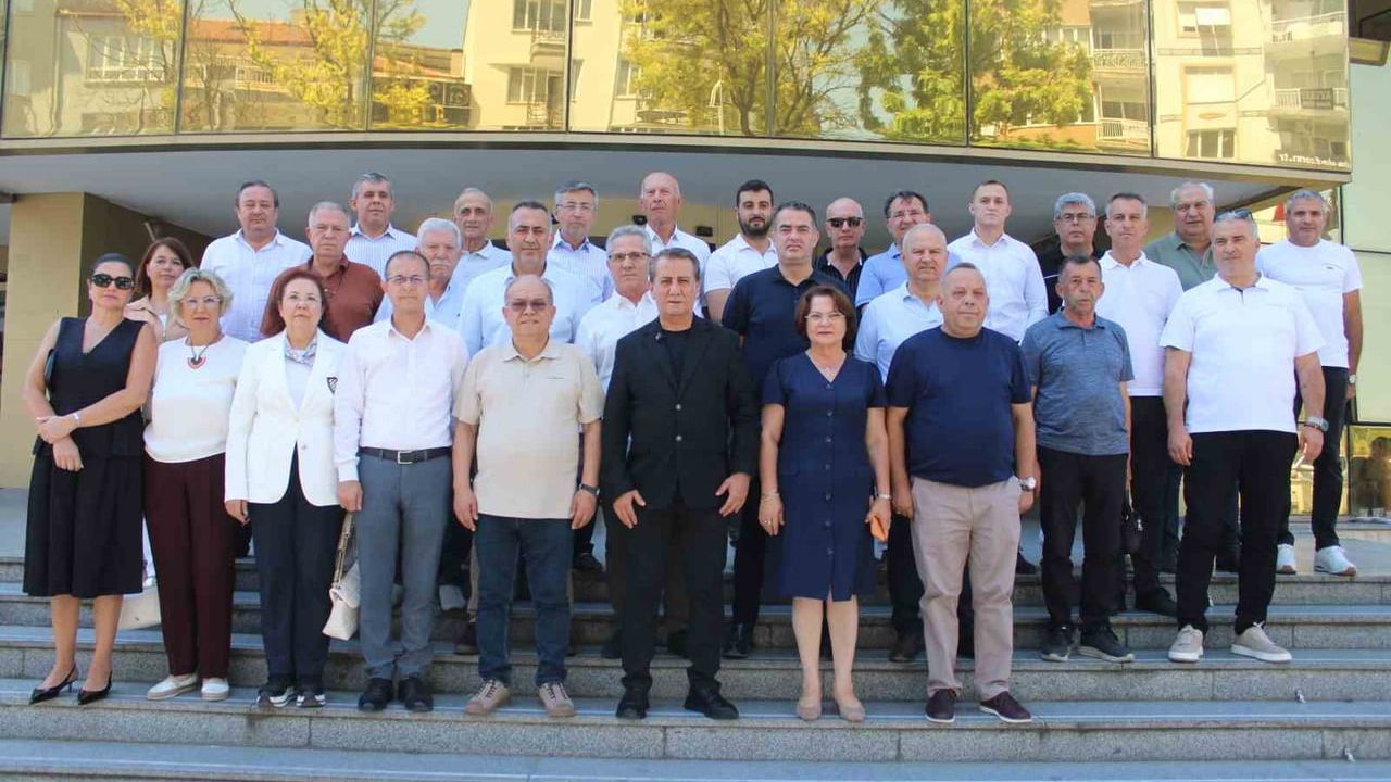 Aydın büyükşehir meclisi'nde ilaçlama yetkisi tartışması