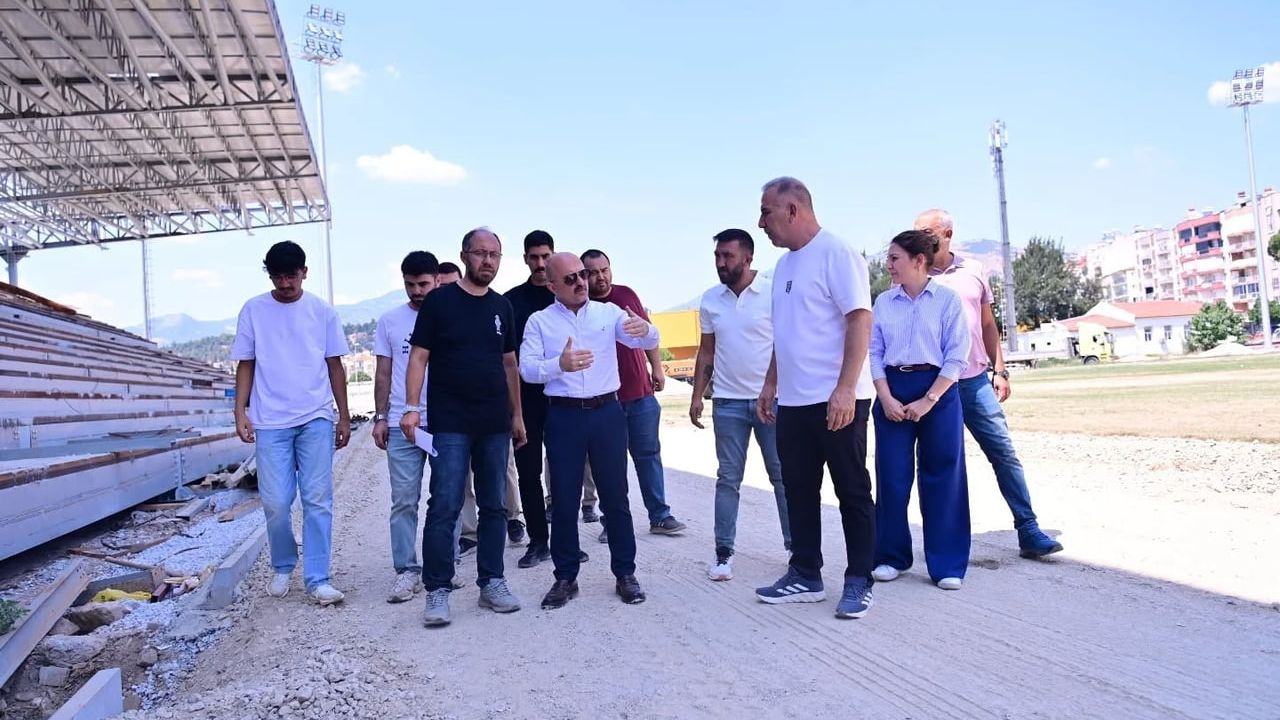 Aydın'da 6 bin kişilik Adnan Menderes Şehir Stadı inşaatı sürüyor