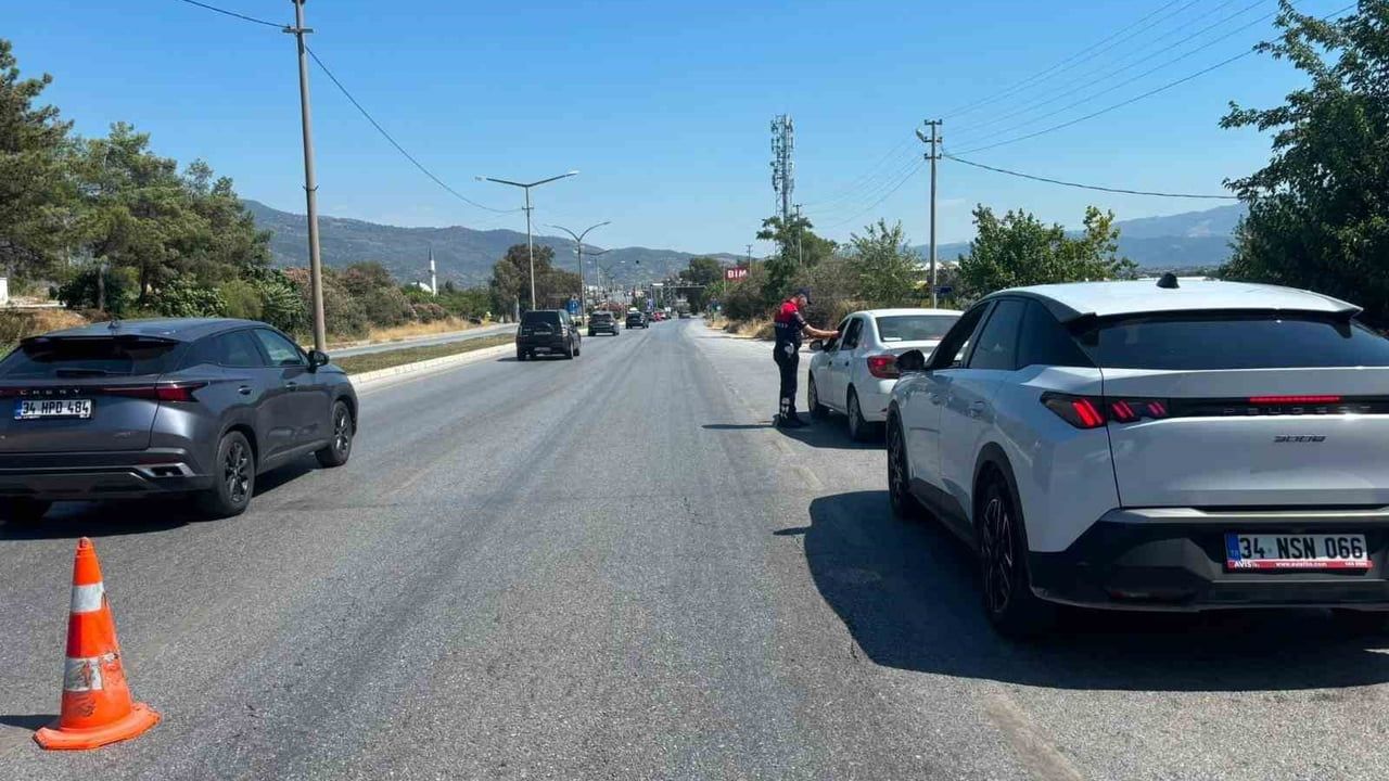 Aydın’da Çember-132 operasyonunda 40 aranan şahıs yakalandı