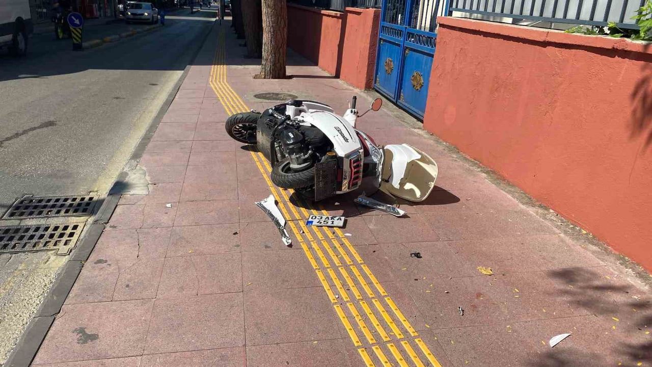 Aydın'da motosikletle otomobil çarpıştı: 1 yaralı