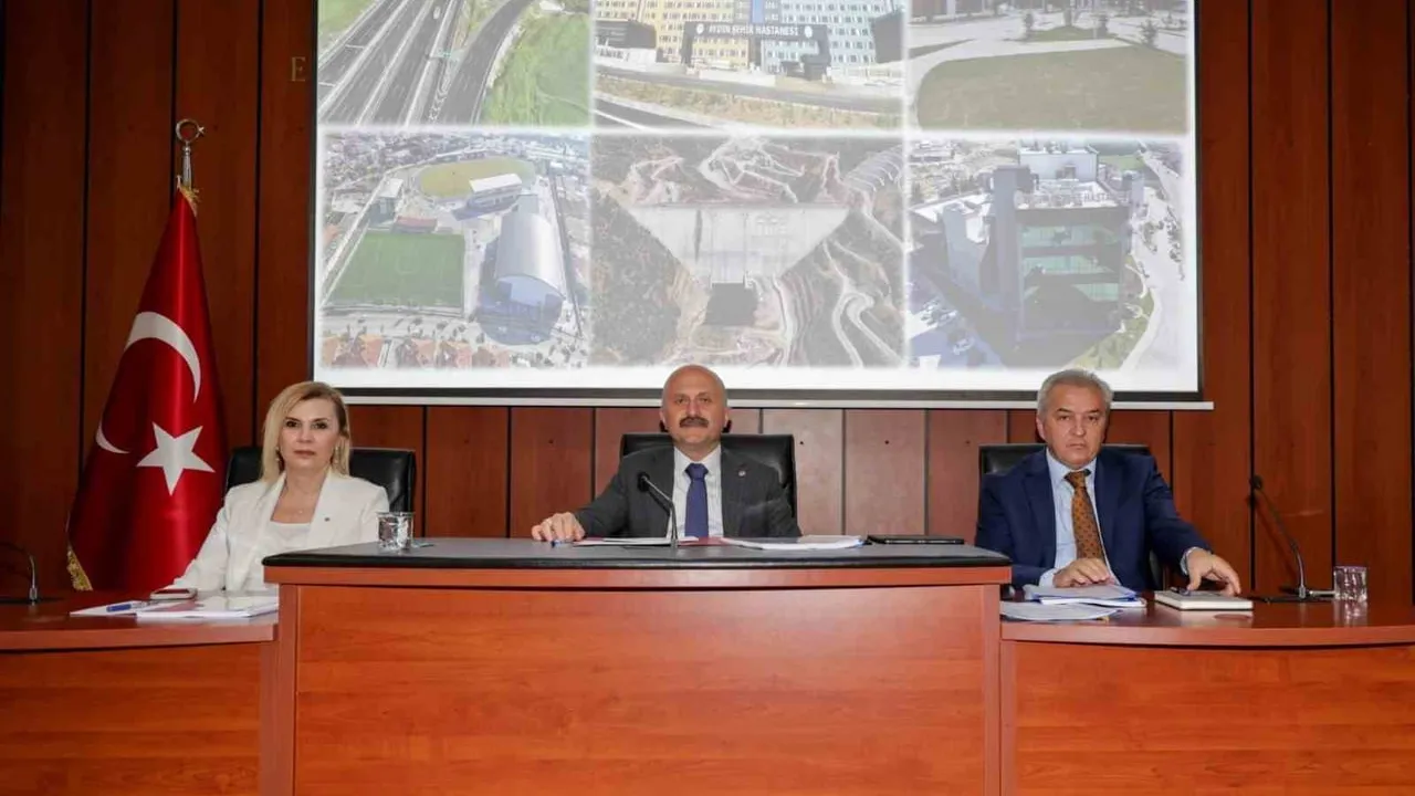 Aydın'da yatırımın liderleri ve valinin mesajı