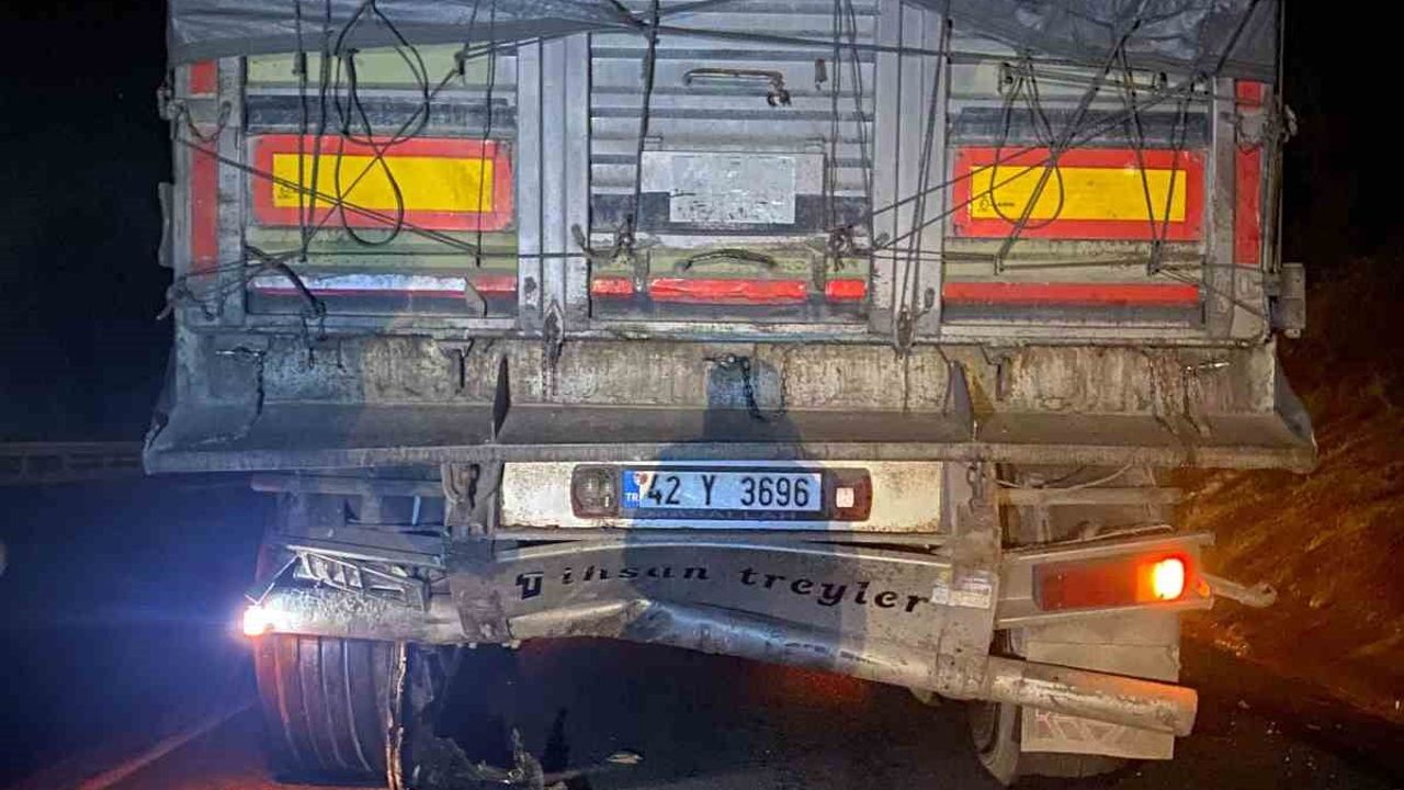 Aydın-İzmir otoyolunda tünel çıkışında kaza: bir kişi yaşamını yitirdi
