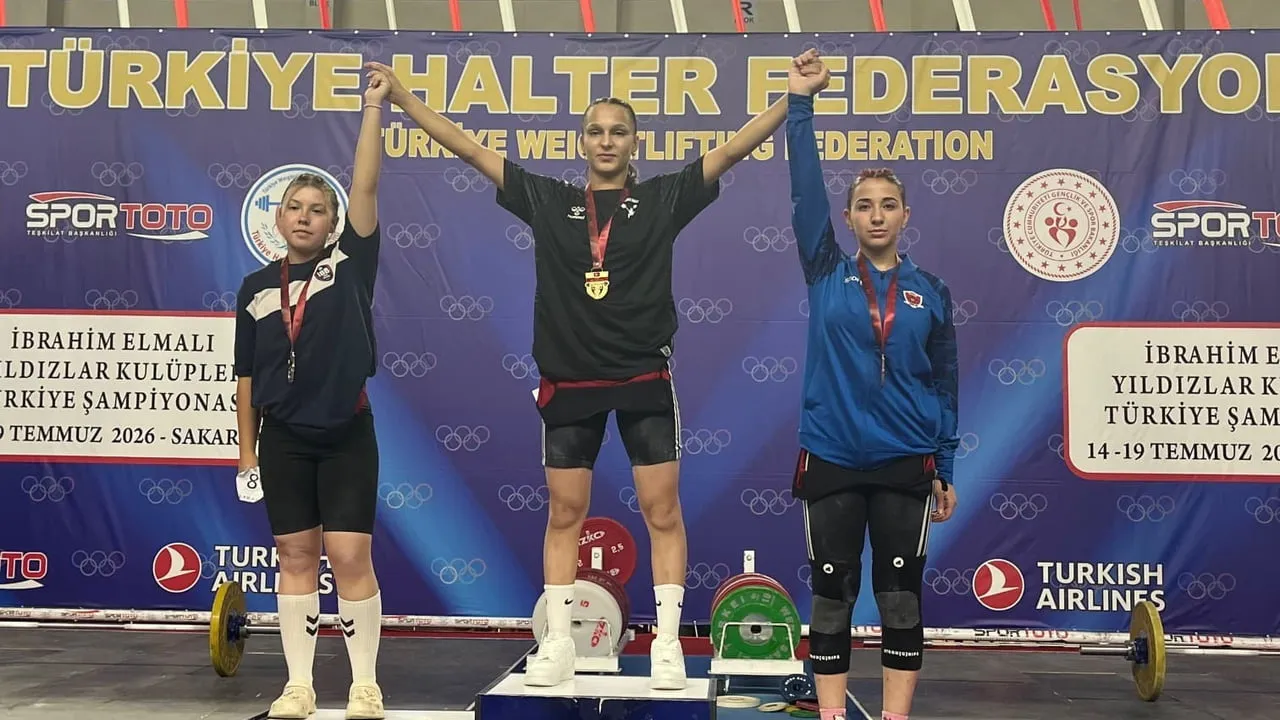 Aydınlı sporculardan iki şampiyonada çifte başarı