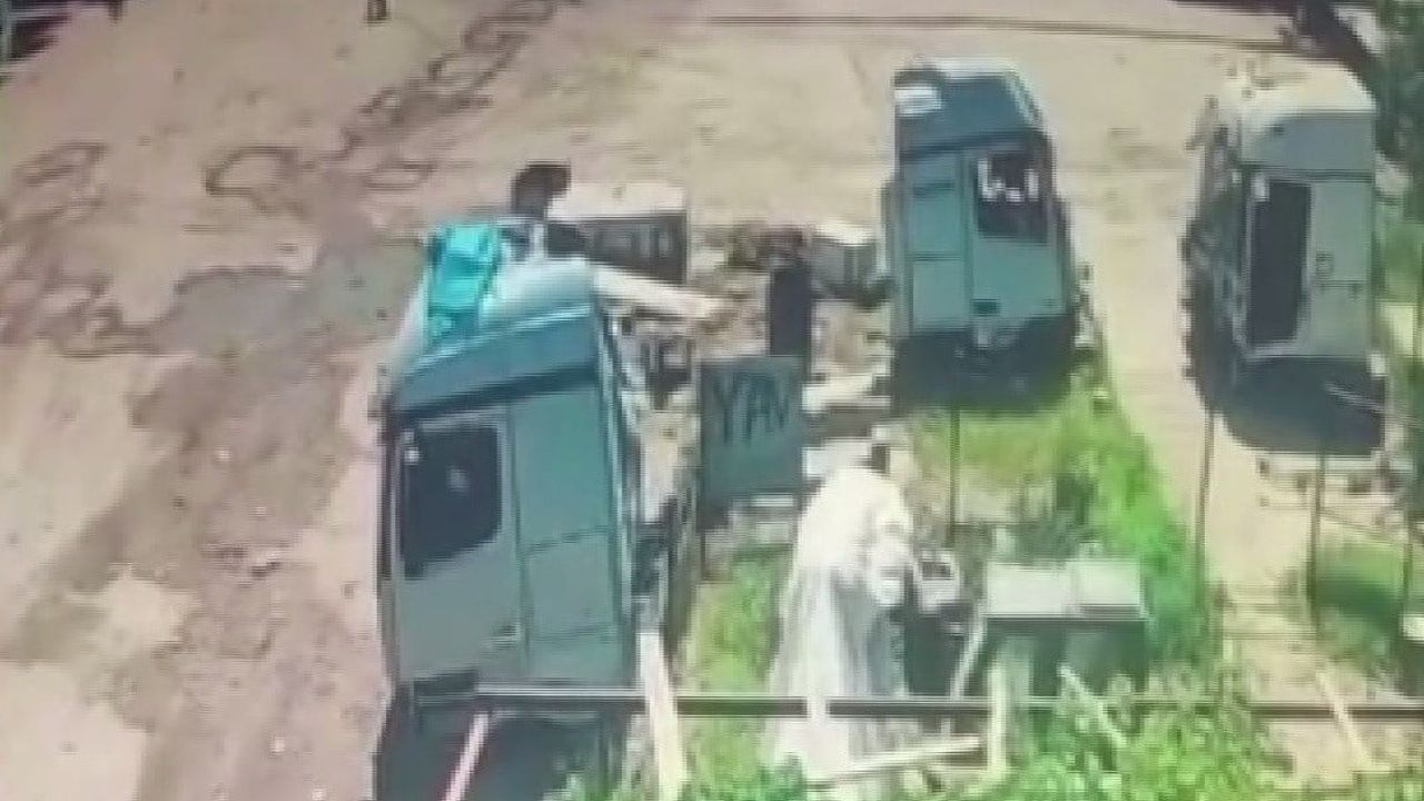 Aynı mahallede ikinci saldırı: başıboş köpekler yaşlı adama saldırdı