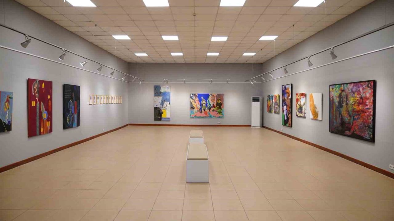 Ayvalık’ta küresel ve çağdaş kültür sanat açılımı başladı
