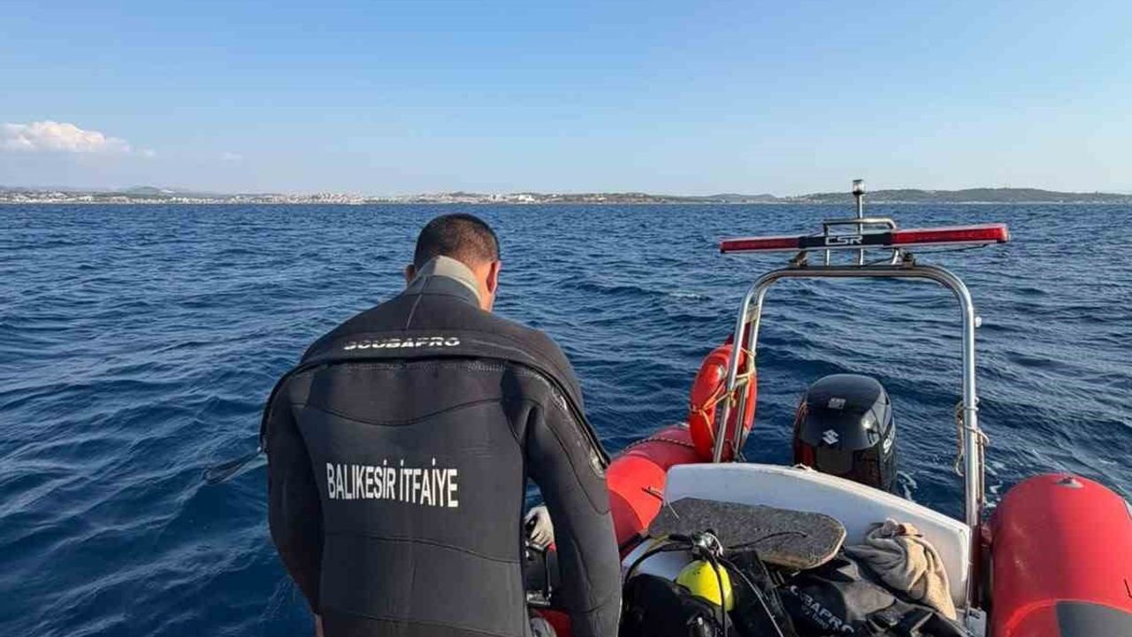 Ayvalık'ta tekne turunda kaybolan gencin cansız bedenine ulaşıldı