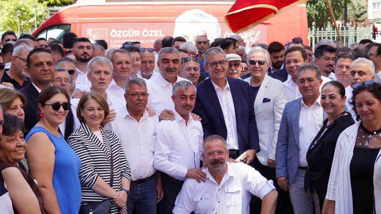 Ayvalık'ta yerel yönetimde yeni rota: Mesut Ergin CHP üyeliğinden ayrıldı