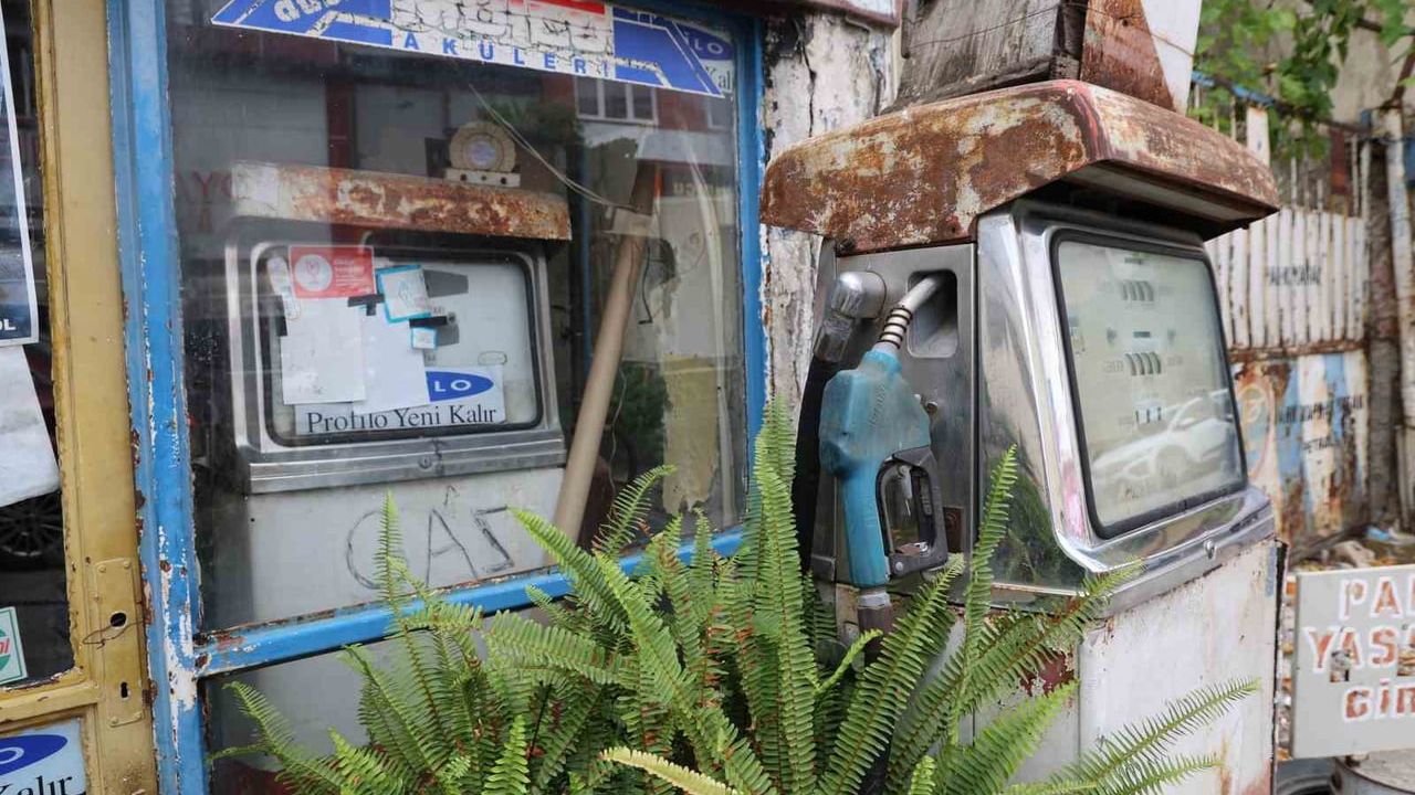 Babadan miras kalan istasyon 92 yıldır Kozan'ın hafızasını taşıyor
