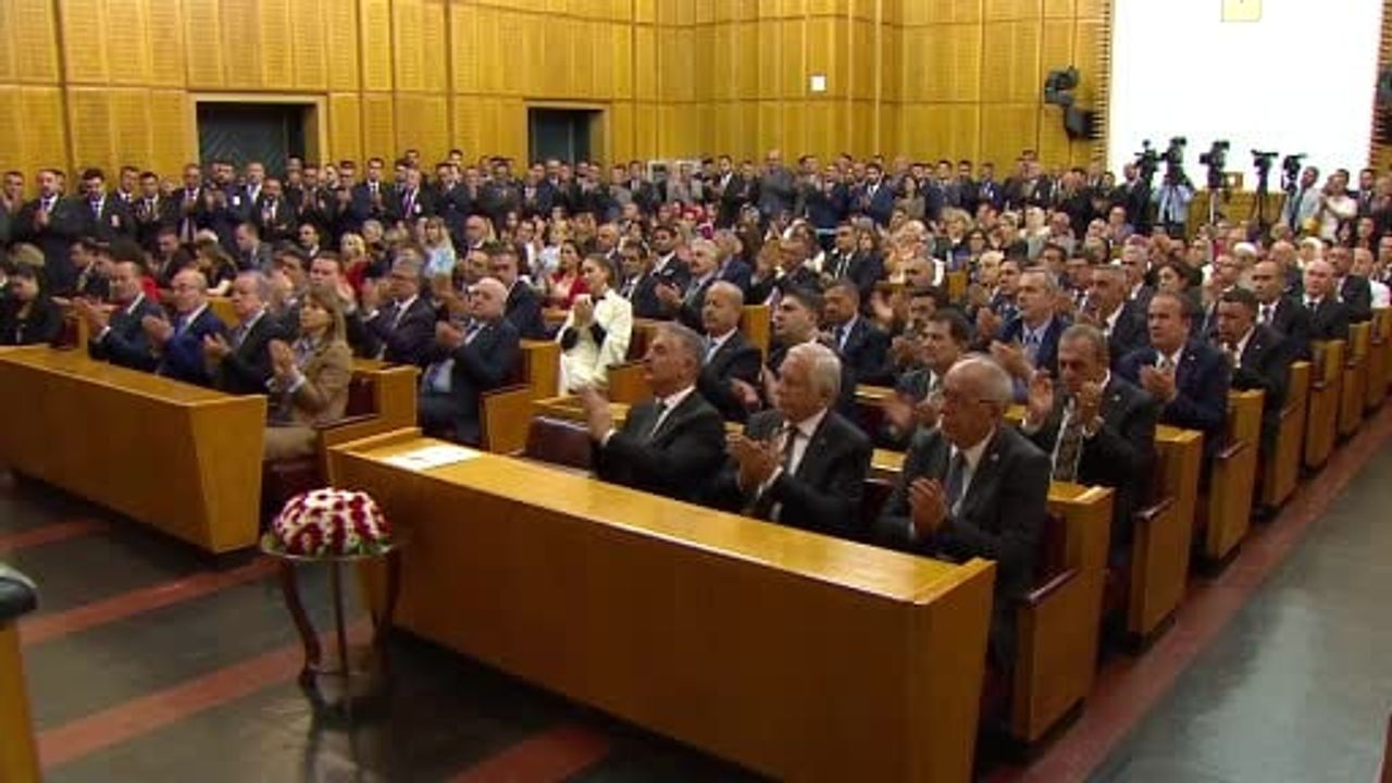 Bahçeli: FETÖ tehdidi ortadan kalkmadı, millet hafızasını korumalı
