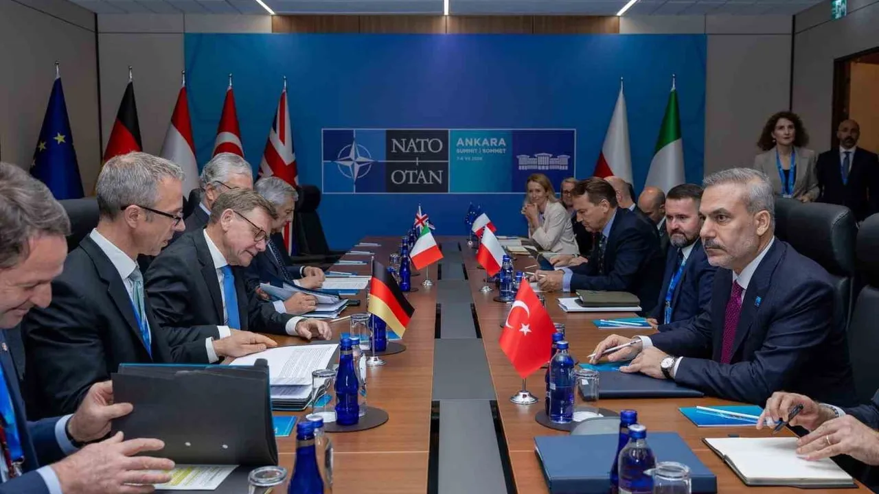 Bakan Fidan, NATO Ankara Zirvesi marjında kısıtlı katılımlı toplantıya katıldı