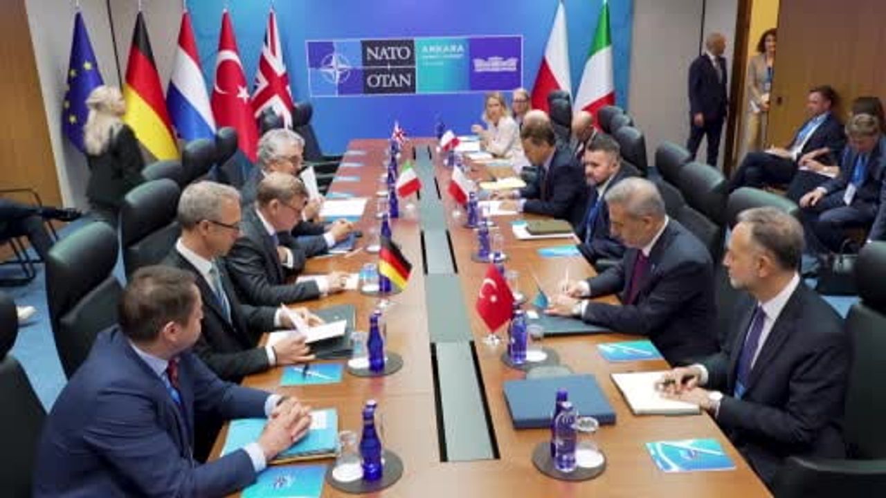 Bakan Fidan, NATO zirvesi kapsamında kısıtlı katılımlı güvenlik toplantısına katıldı