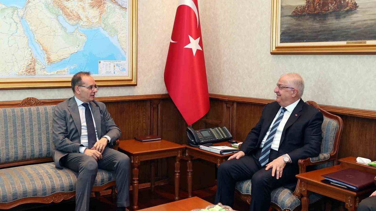 Bakan Güler, İtalya’nın Ankara büyükelçisi Manzo’yu kabul etti