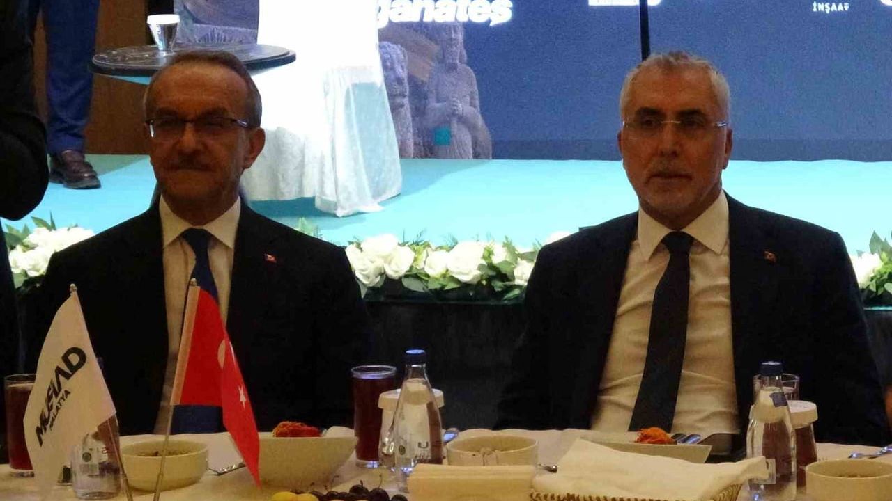 Bakan Işıkhan: son 23 çeyrektir istikrarlı büyümemizi sürdürüyoruz