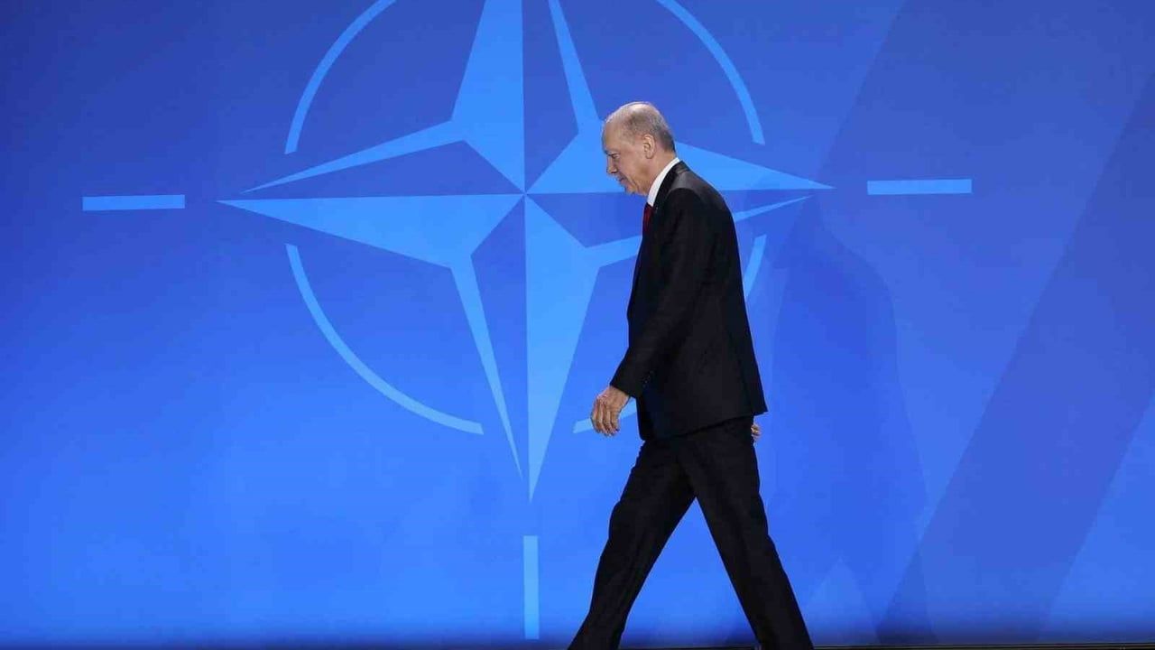 Bakan Kacır’dan 36. NATO zirvesi paylaşımı