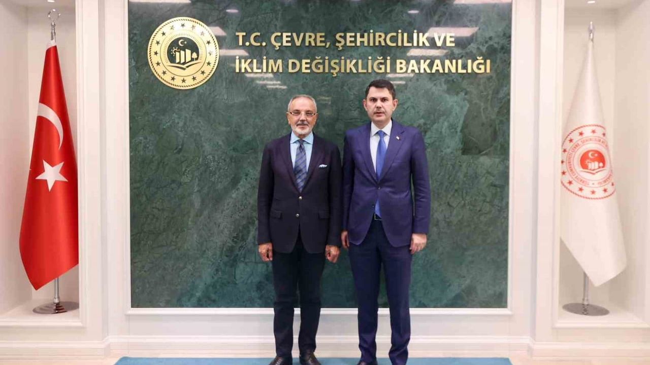 Bakan Kurum ile Sırrı Sakık'tan Ağrı için ortak akıl vurgusu
