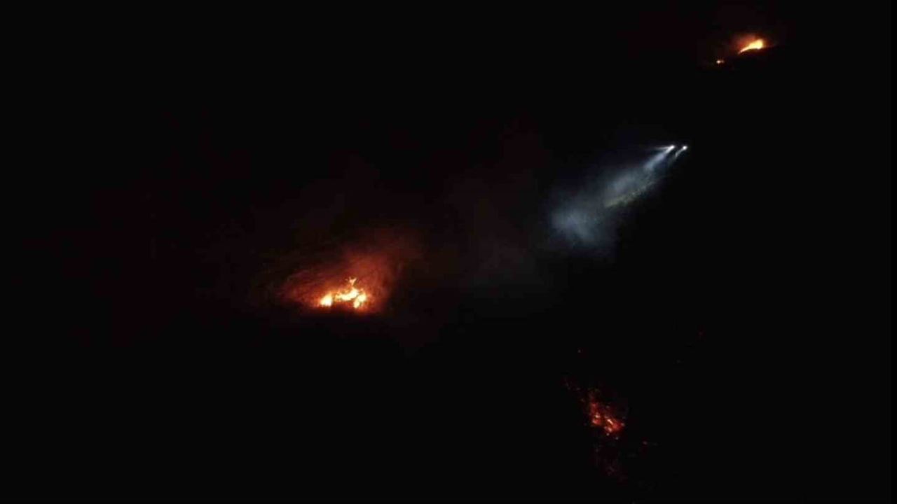 Balıkesir'de gece yarısı orman yangını
