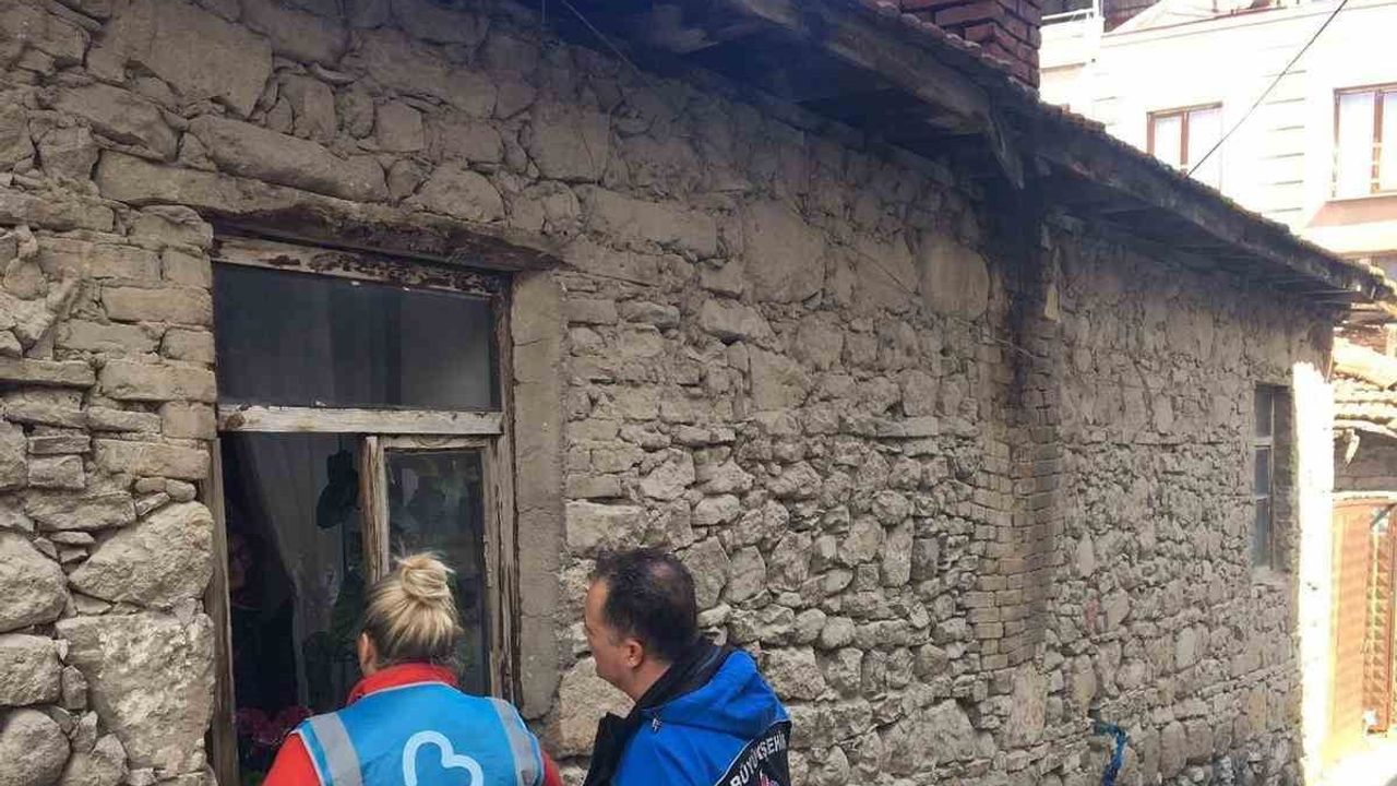 Balıkesir'de hava kalitesini yükseltecek doğalgaz dönüşümleri başladı