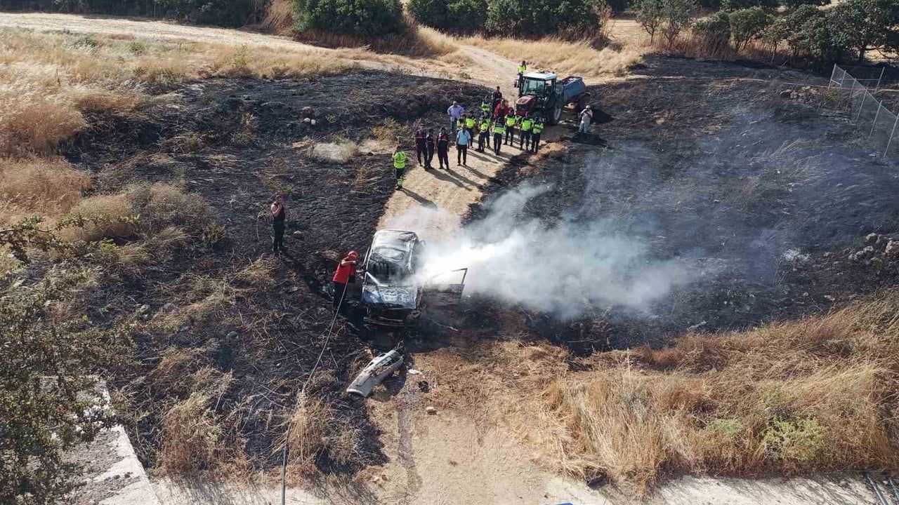 Balıkesir’de kaza yapan otomobil araziye uçtu: 4 yaralı