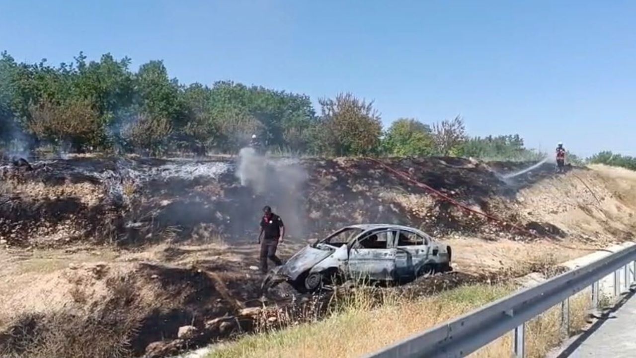Bariyerlere çarpan otomobil alev alınca ağır yaralanan sürücü hayatını kaybetti