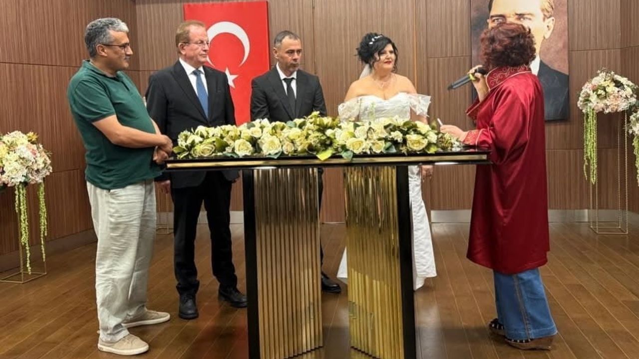 Basının emektarı ile işadamı Denizli'de evet dedi