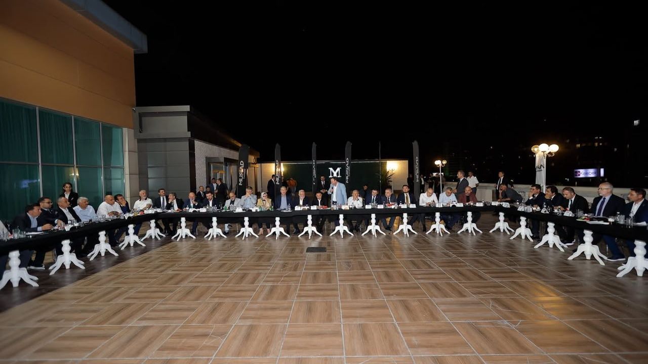 Başkan Büyükkılıç iş dünyası temsilcileriyle bir araya geldi
