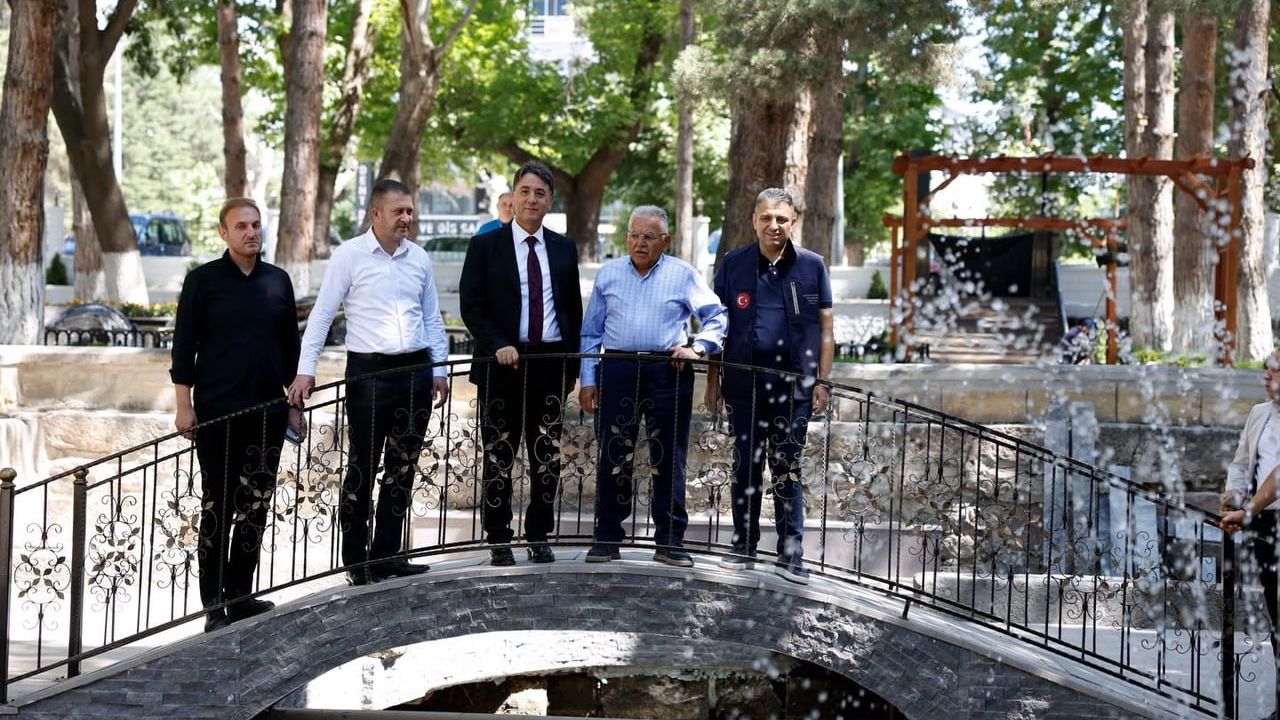 Başkan Büyükkılıç’tan Develi’de Elbiz Parkı yenileme takibi