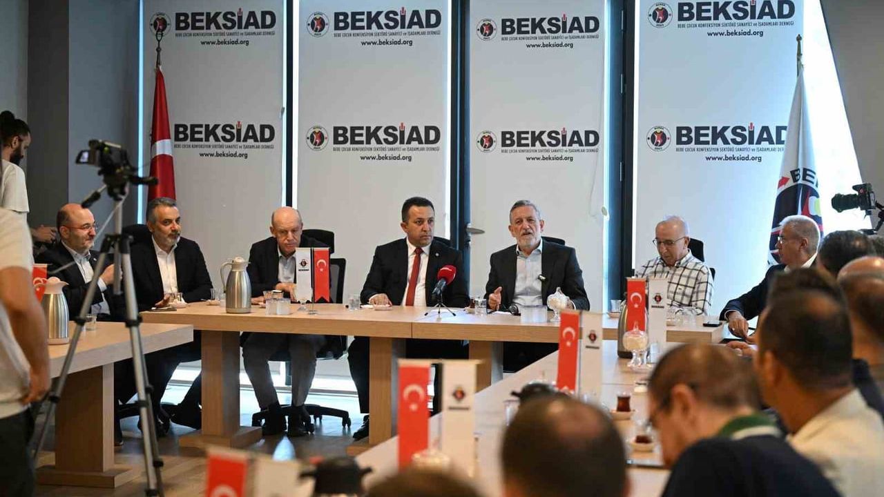 Başkan İbrahim Burkay BEKSİAD üyeleriyle bir araya geldi