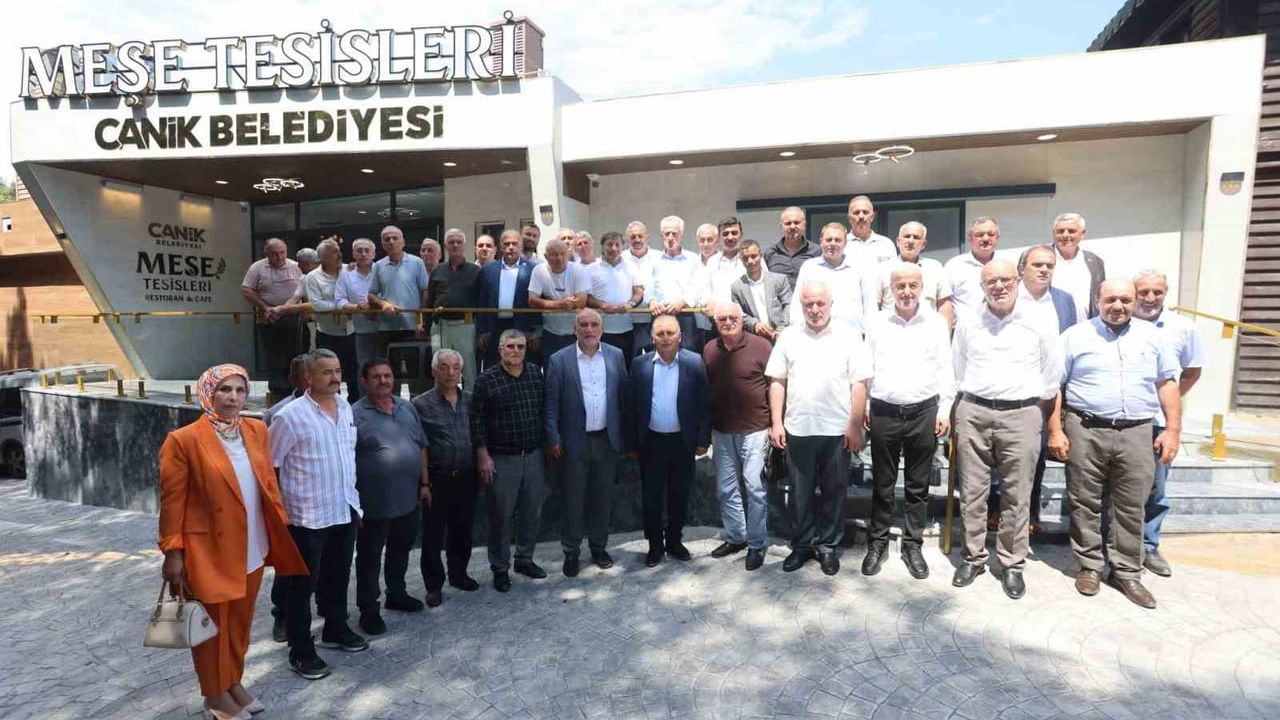 Başkan Sandıkçı muhtarlarla projeleri değerlendirdi; ortak akılla yeni eserler kazandırılıyor
