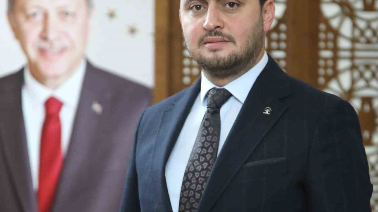 Başkan Selmanoğlu: gençlerin önünü açan siyasi hareketiz