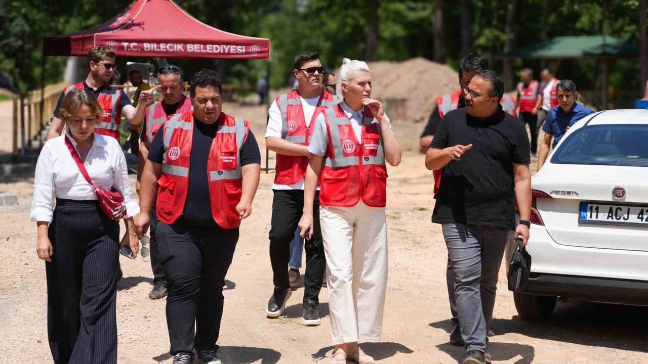Başkan Subaşı Orhangazi mahallesindeki çalışmaları yerinde inceledi